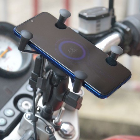 Motobike phone holder with wireless Qi charger