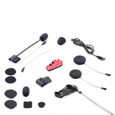 Conference-style intercom communication between six riders over up to 2,000 meters.